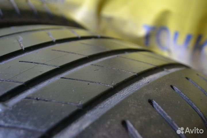 Bridgestone Alenza 001 275/45 R20