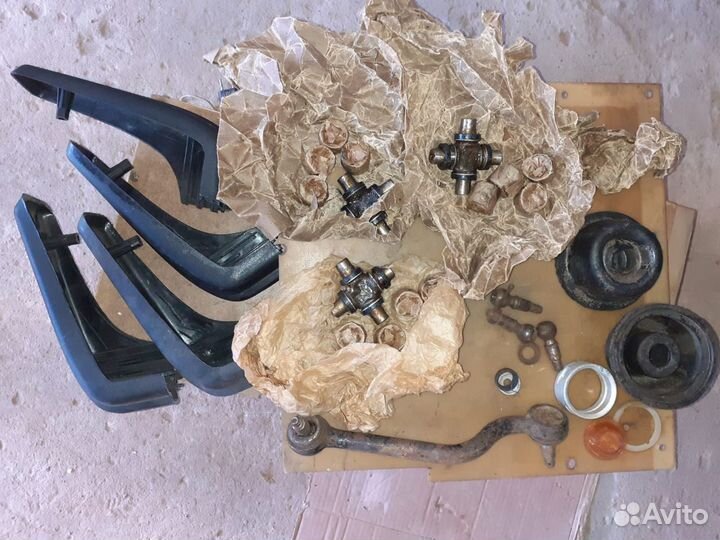 Запчасть для автомобиля WV Passat B3