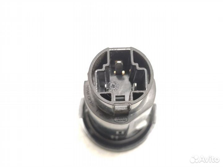 Розетка Land Rover Discovery 5 L462 3.0D 2017