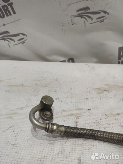 Трубка Audi Q5 8R 2011