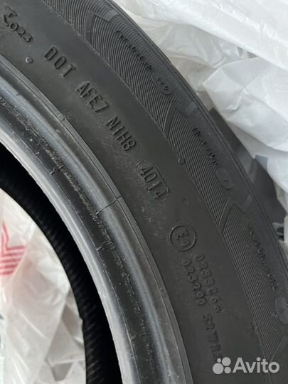 Continental CrossContact LX 235/55 R19