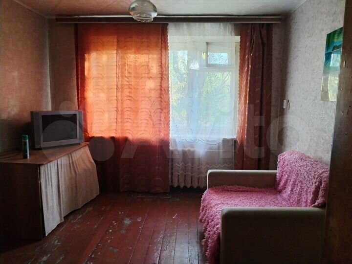 Комната 18,2 м² в > 9-к., 2/5 эт.