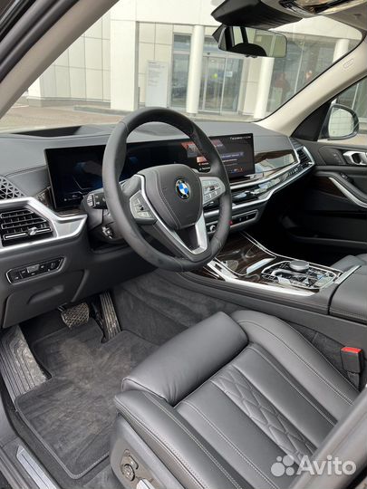 BMW X7 3.0 AT, 2022, 63 км