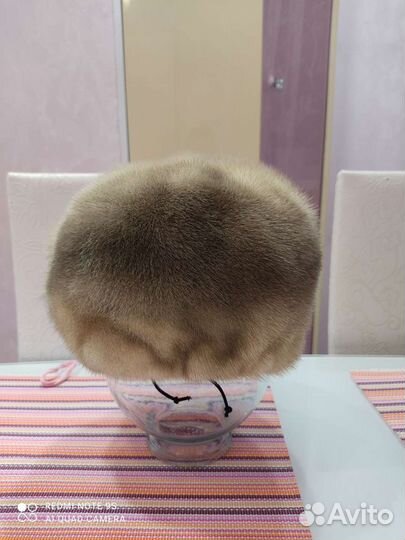 Женская норковая шапка