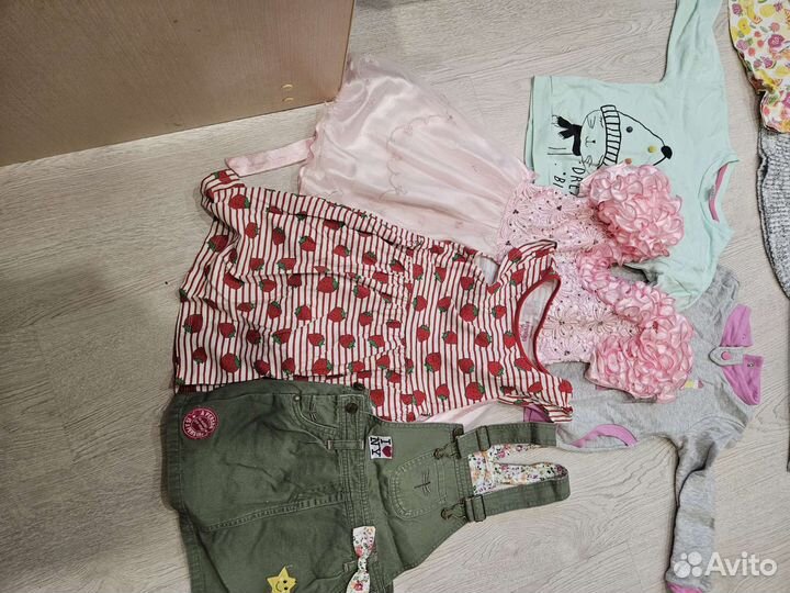 Вещи на девочку 110-116
