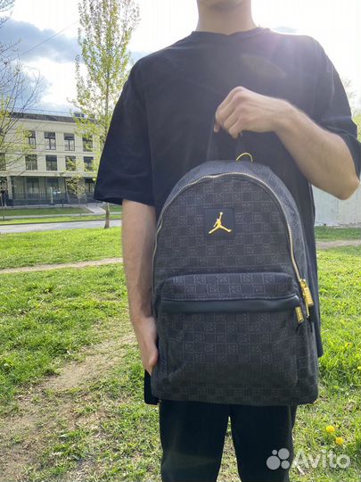 Рюкзак Nike Air Jordan Monogram черный