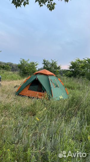 Палатка трехместная raffer