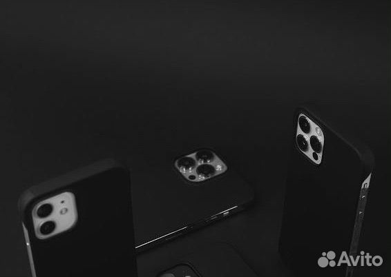 Чехол на iPhone 12