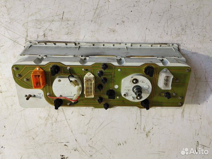 Панель приборов (щиток) LADA 2107 LADA