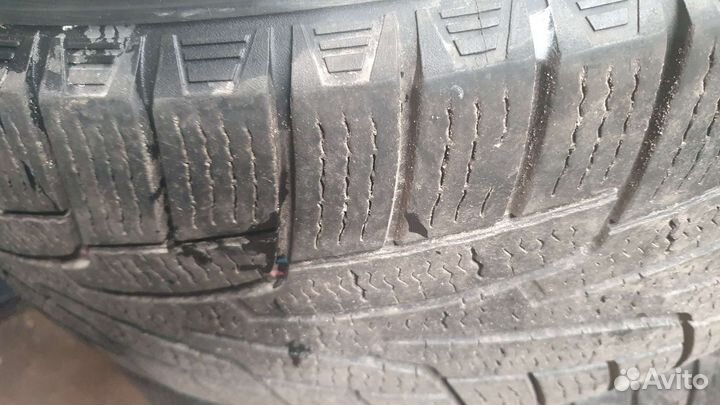 Kumho I'Zen Stud Snow KW11 235/60 R18