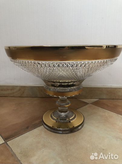 Ваза хрустальная