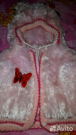Вязаная курточка для девочки