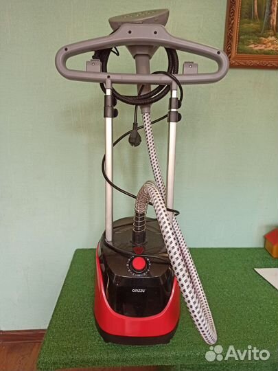 Отпариватель для одежды напольный