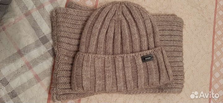 Шапка и снуд