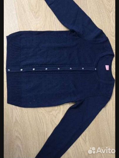 Школьные вещи для девочки 146