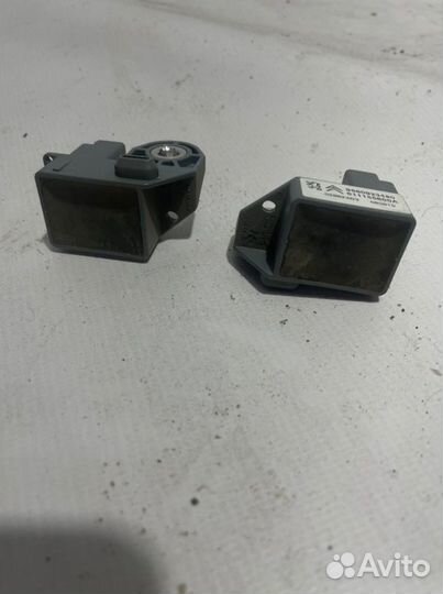 Датчик удара Peugeot 308 EP6 2008