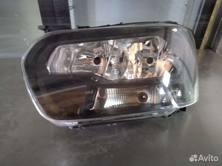 Фара Форд Транзит