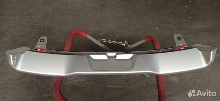 Спойлер Mitsubishi Pajero Sport 3 21- MZ331483