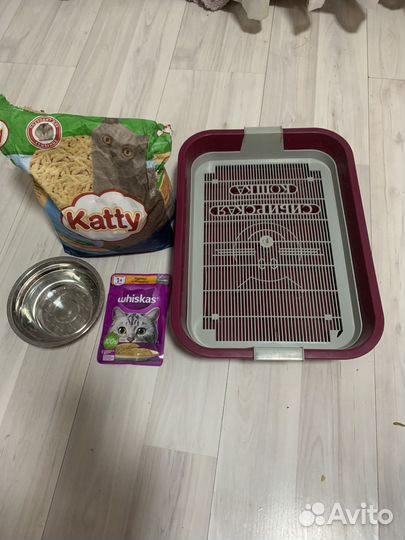 Лоток и наполнитель для лотка