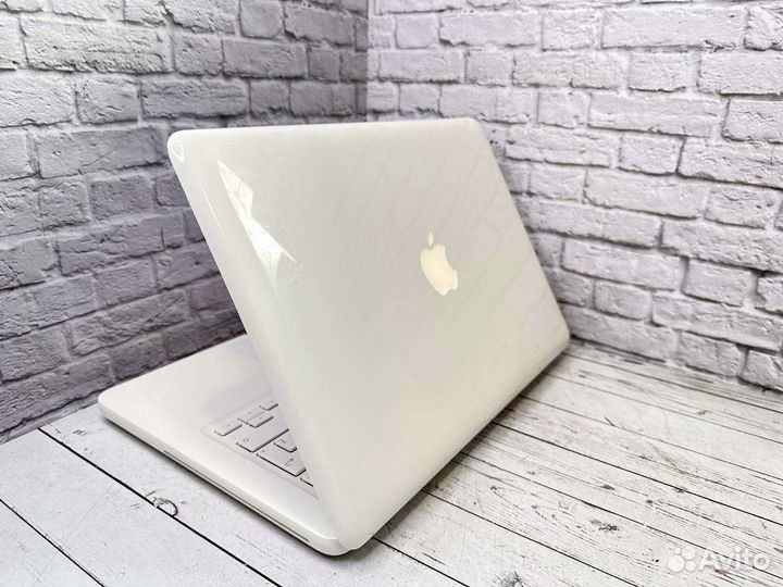 Apple MacBook Air 13 2010