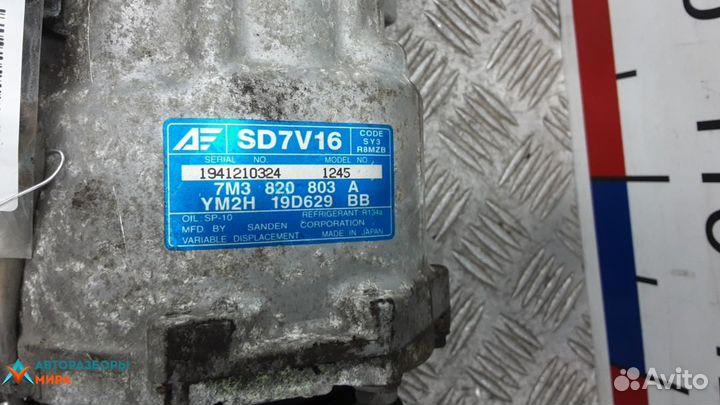 Компрессор кондиционера Ford Explorer 4 2005