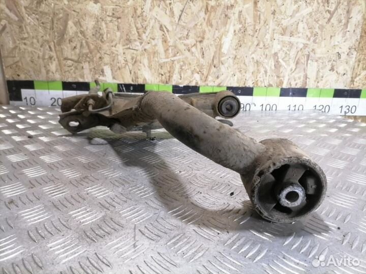 Рычаг задний верхний левый Range rover sport 2005