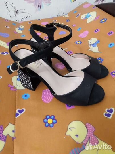 Босоножки для девочки