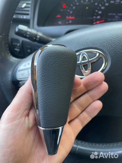 Ручка / селектор кпп toyota land cruiser 200