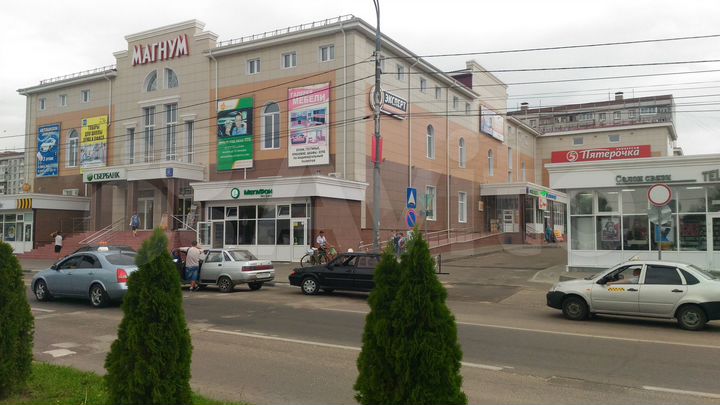 Торговая площадь, 267.8 м²