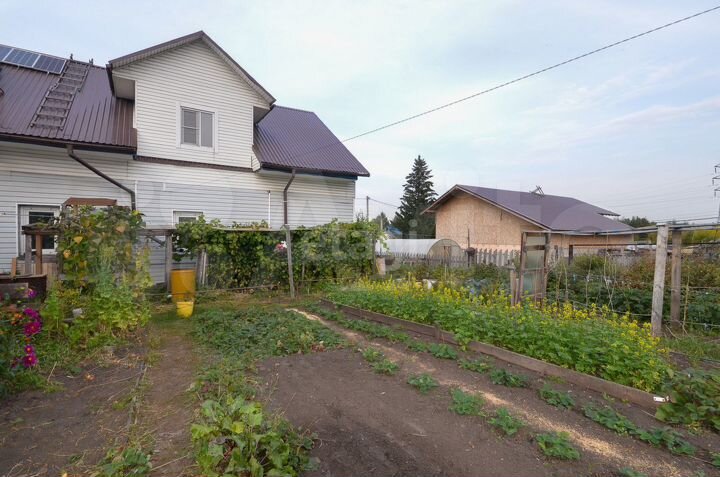 Дом 189 м² на участке 6 сот.