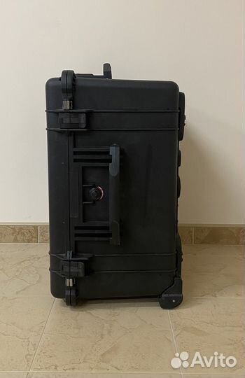 Защитный кейс Peli 1620 с поропластом черный