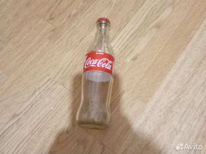 Оригинальная бутылка коко-колы