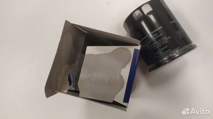 Фильтр масляный suzuki 16510-61AV1