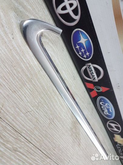 Молдинг стекла задний правый Audi A6 C7 2012