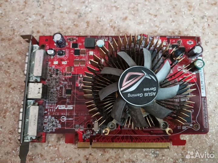 Видеокарты и материнская плата и процессор