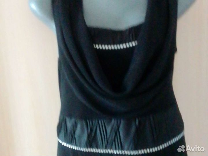 Вечернее платье маленькоеЧерное Коктейльное платье