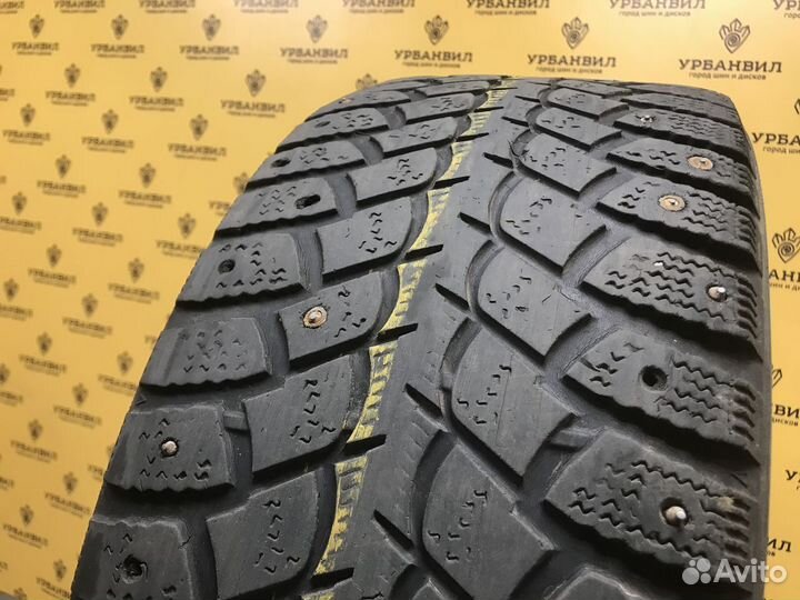 Kumho I'Zen Wis KW19 235/55 R17 103T