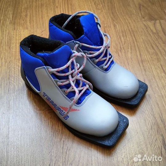 Лыжные ботинки 36 размер