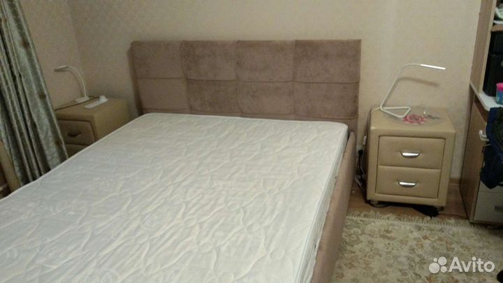 Перетяжка мягкой мебели, офисных кресел