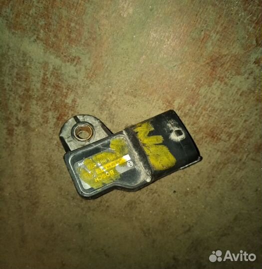 Датчик давления наддува Mercedes Benz