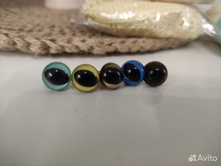 Глаза для игрушек разных размеров