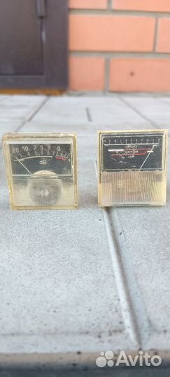 Индикаторы стрелочные