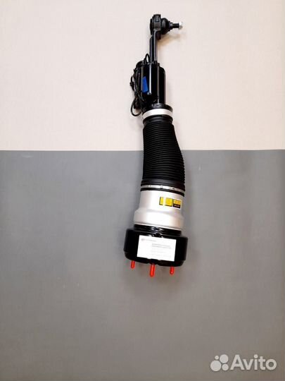 Пневмостойка Mercedes S-class 4matic новая