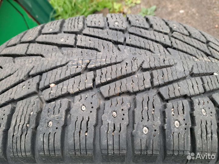 Nokian Tyres Hakkapeliitta 7 SUV 265/70 R17