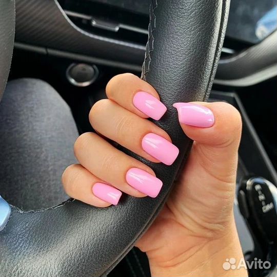 Маникюр, педикюр с покрытием гель лак