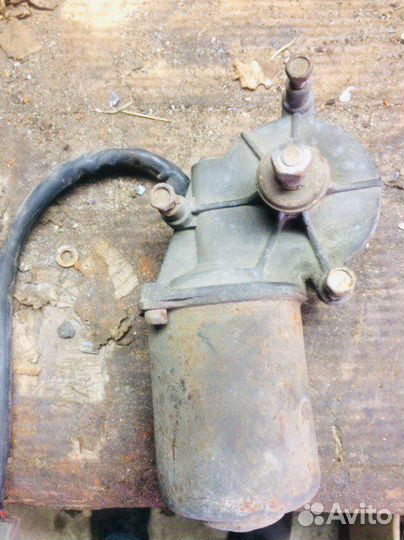 Моторчик дворников