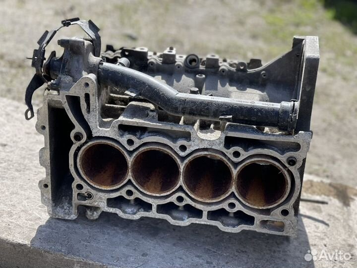 Блок двс Peugeot 308