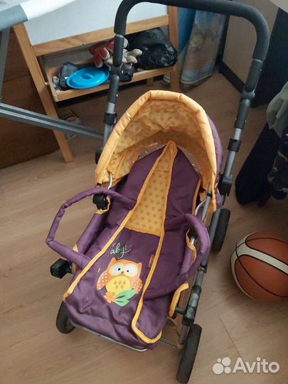 Коляска для кукол