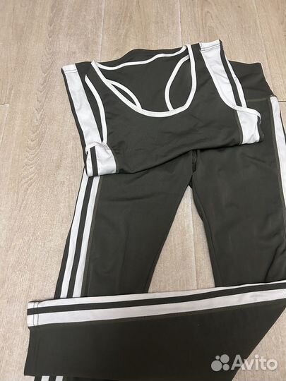 Спортивный костюм