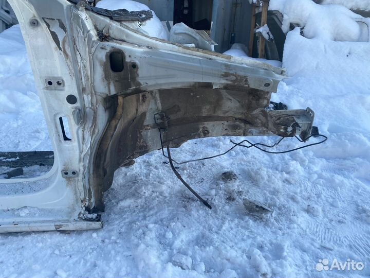 Четверть передняя правая Skoda Rapid 1